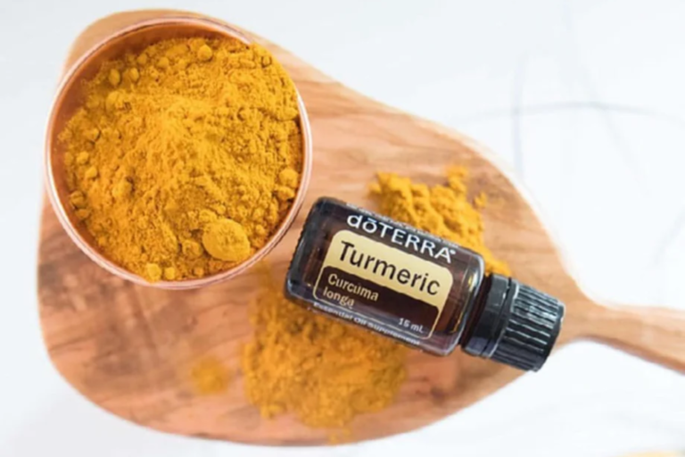 Cúrcuma (Turmeric): Guia Completo do Óleo Essencial